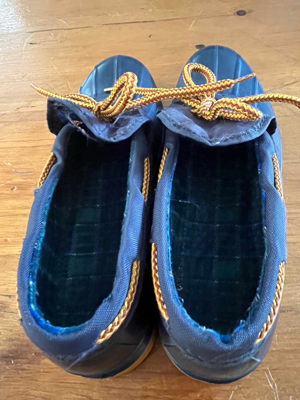 Vintage Kamik Made in Canada Rubber and Nylon Flannel-Lined Navy Blue Duck Shoes - Picture 9 of 10